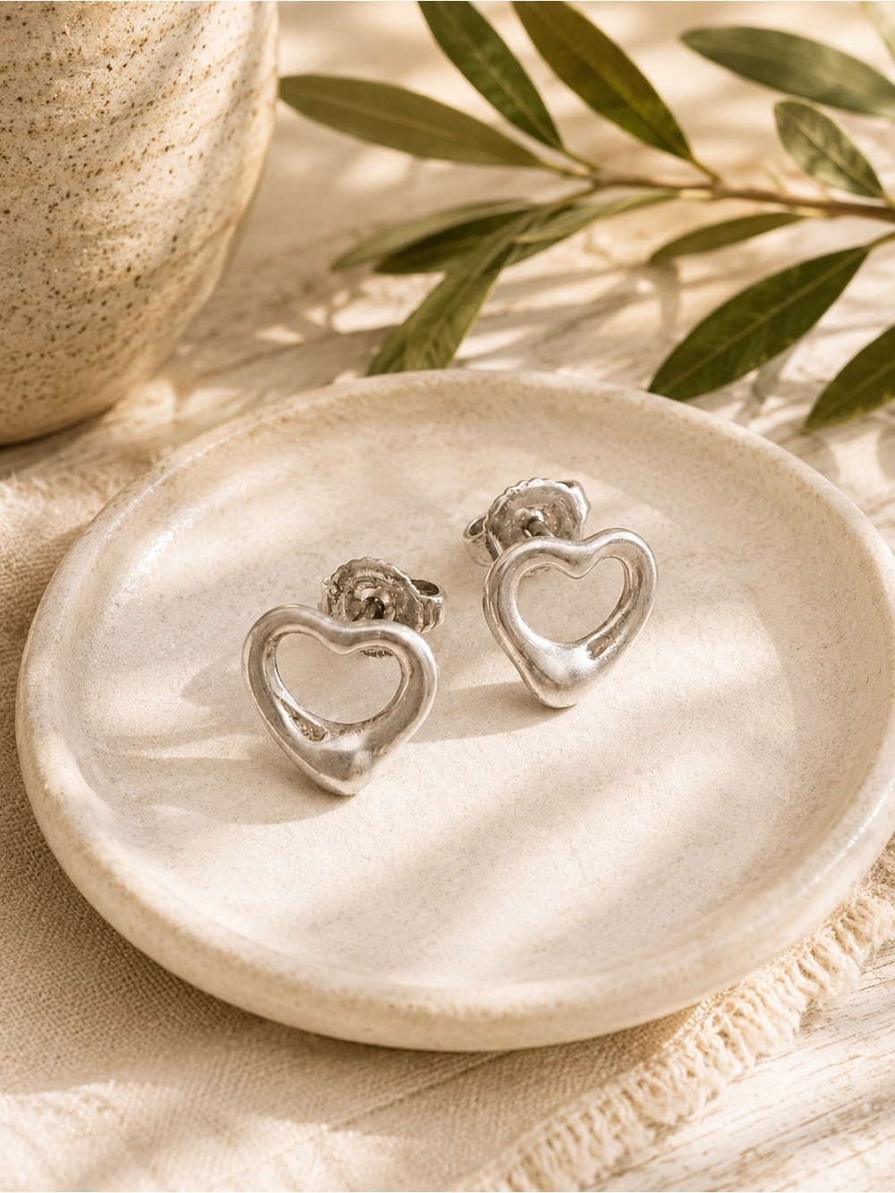 ✨ Tiffany & Co. Sterling Silver Elsa Peretti Open Heart Earrings Gift 11mm ✨ - Picture 2 of 14